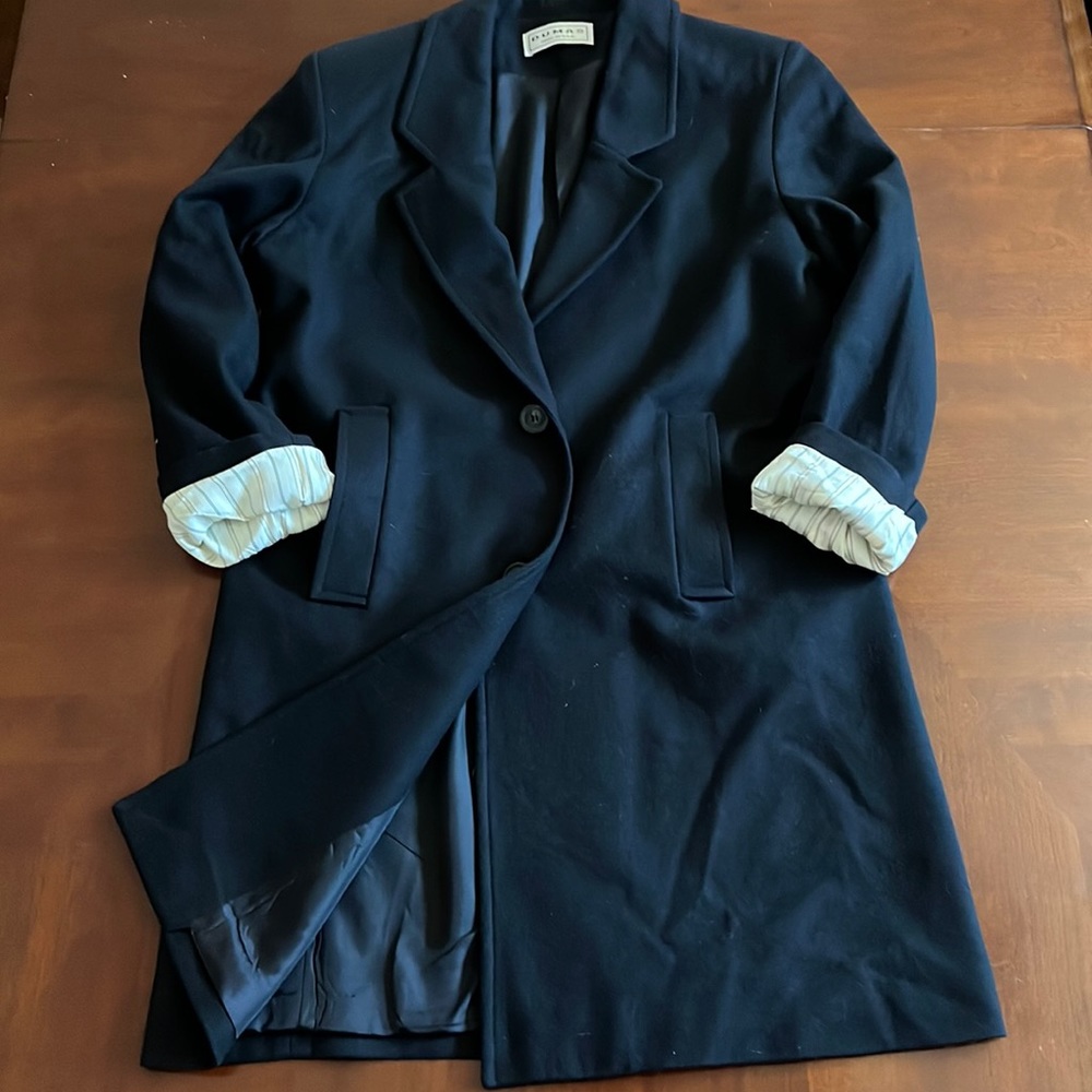 Mid-length wool jacket, very old, but looks brand new